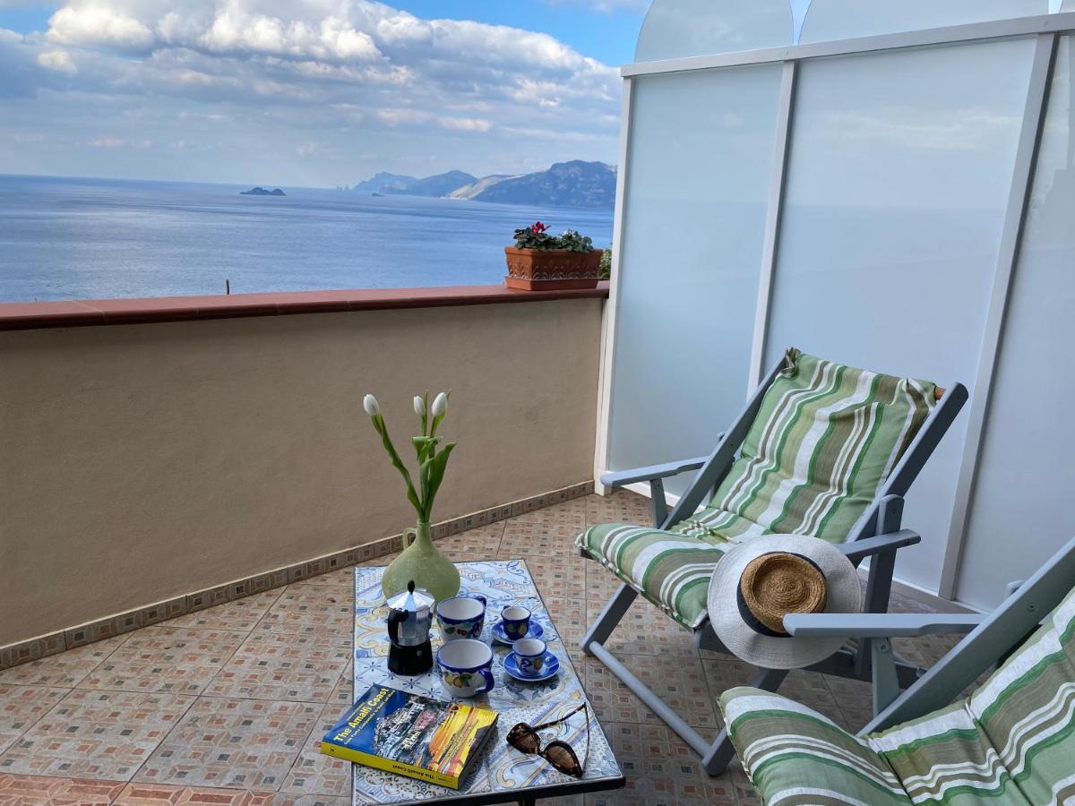Il Profumo Dei Fiori Apartment Praiano Exterior foto