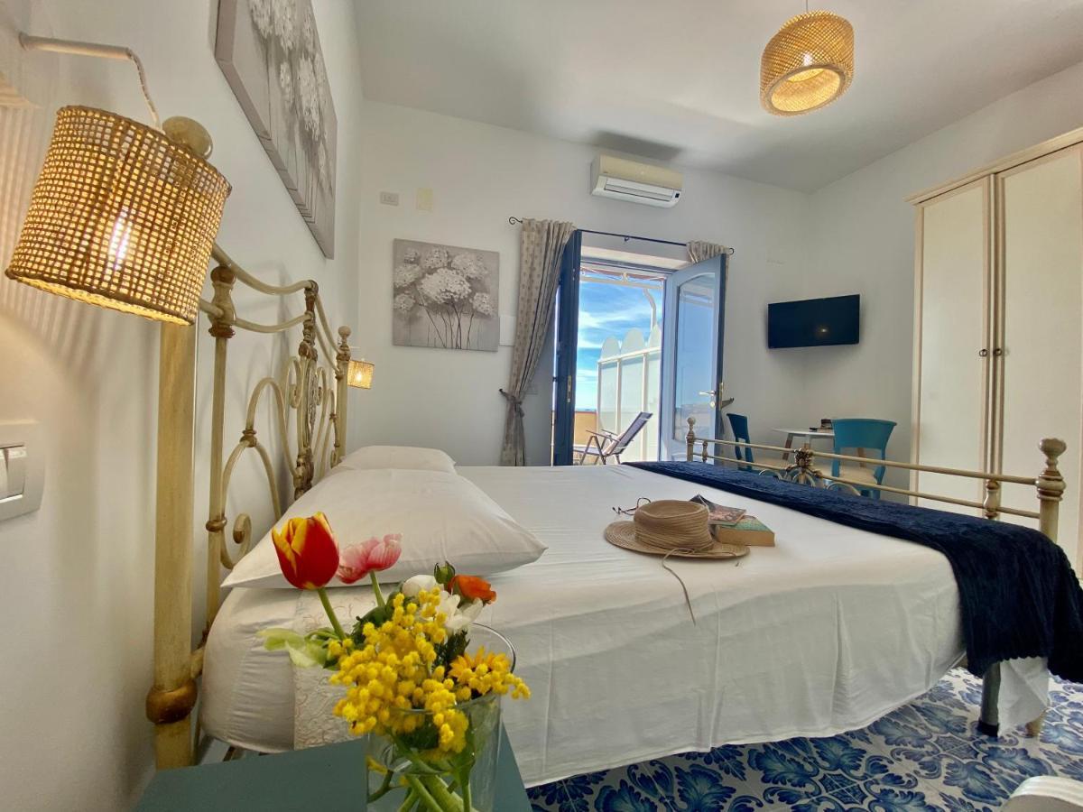 Il Profumo Dei Fiori Apartment Praiano Exterior foto